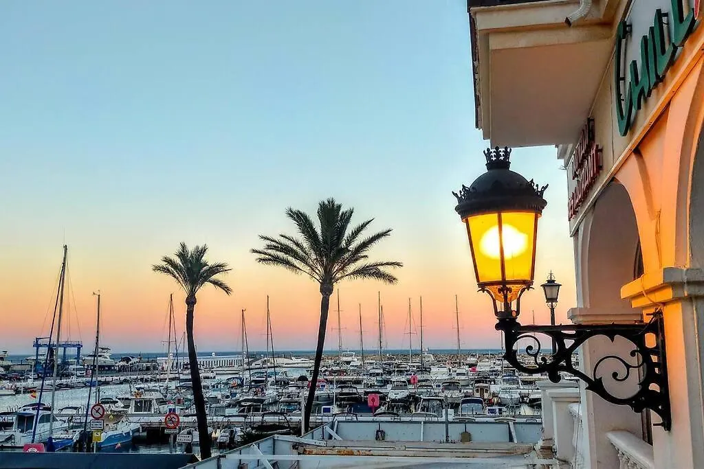 Marina Del Castillo 301 마닐바 0*,  스페인