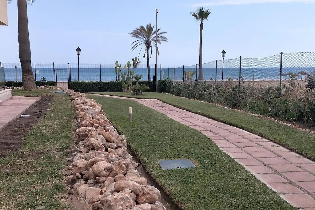 아파트 Marina Del Castillo 301 마닐바
